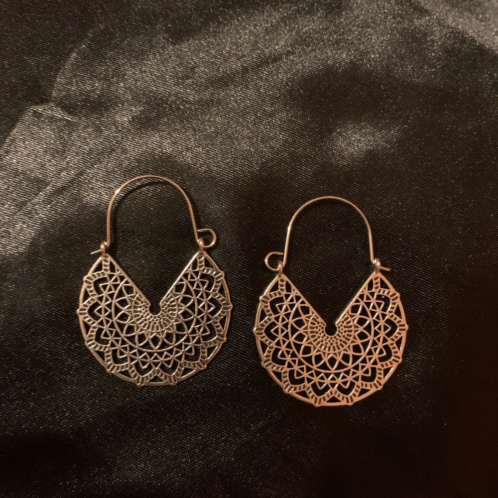 Brand new! Geometric hoop earrings